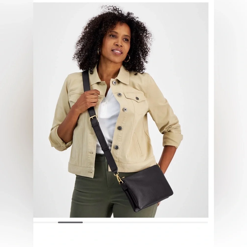 Style&Co.Double Compartment Crossbody bag in PVC leather with gold-tone hardware
